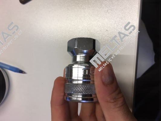 ELS090104 Prevost