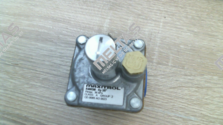 R 400 SM -33 - 007 Maxitrol