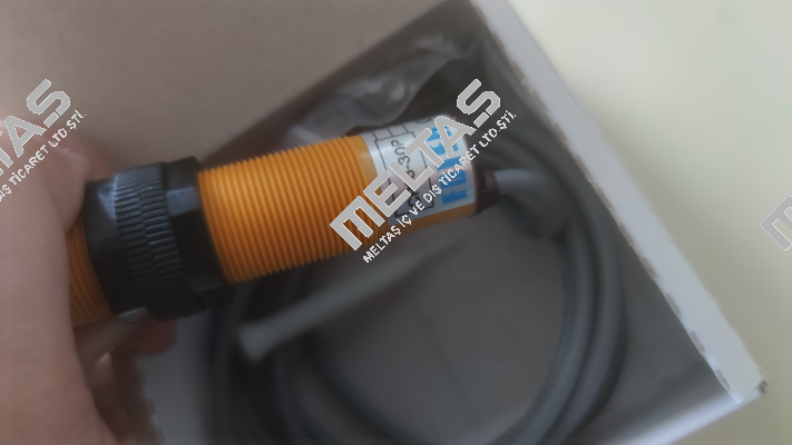CP18-30P Fotek