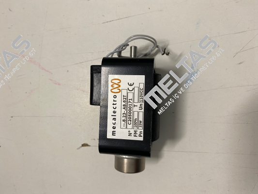 8.23−.AB.62T (110Vcc) Mecalectro