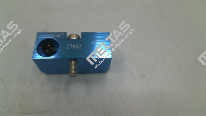 140309 / Z7662 Strack