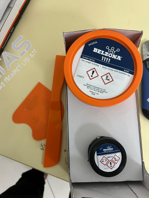 Belzona  1111 Super Metal - 1 kg package Belzona
